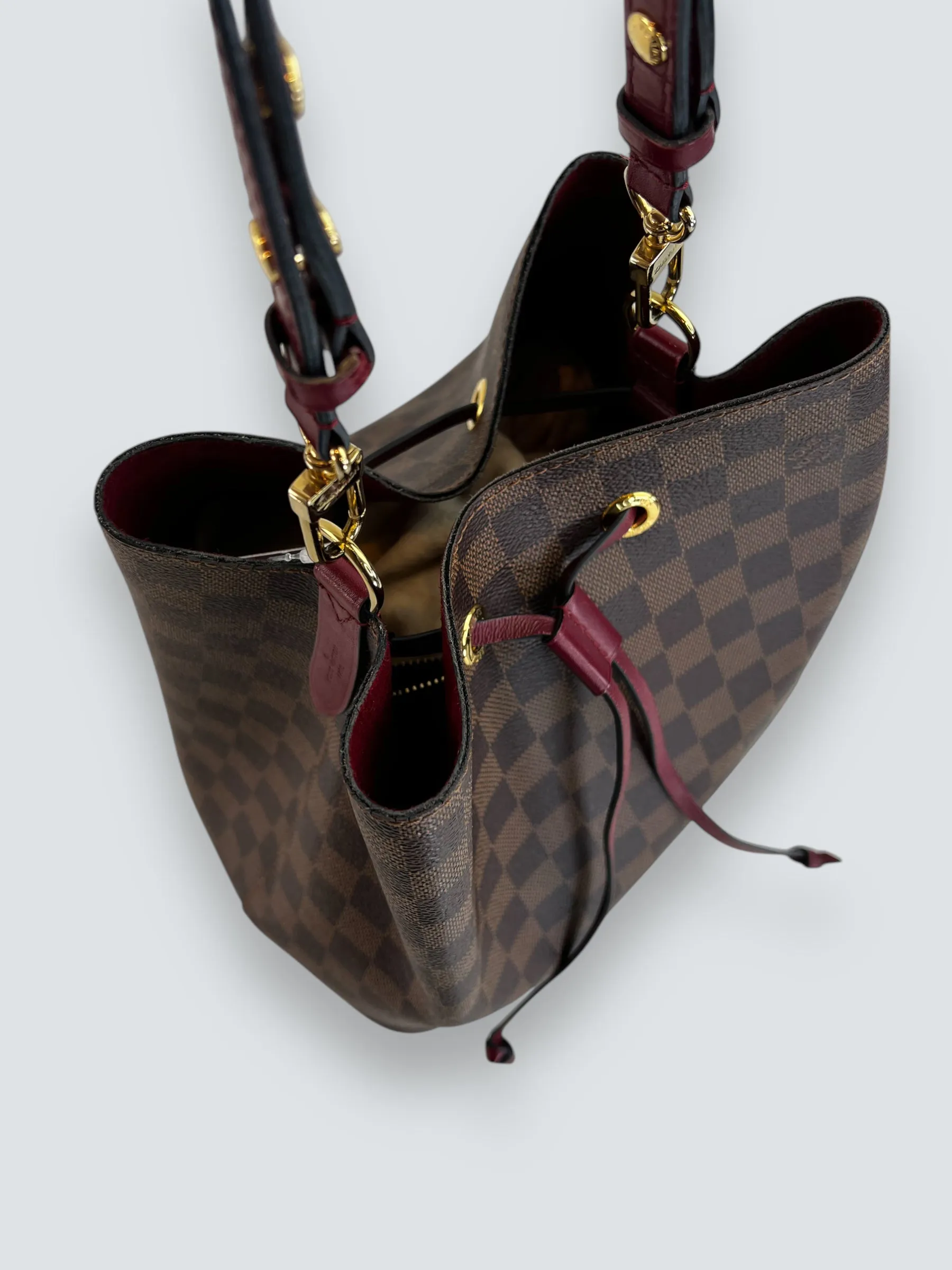 Louis Vuitton Damier Ebene Canvas Neo Noe Bucket Bag