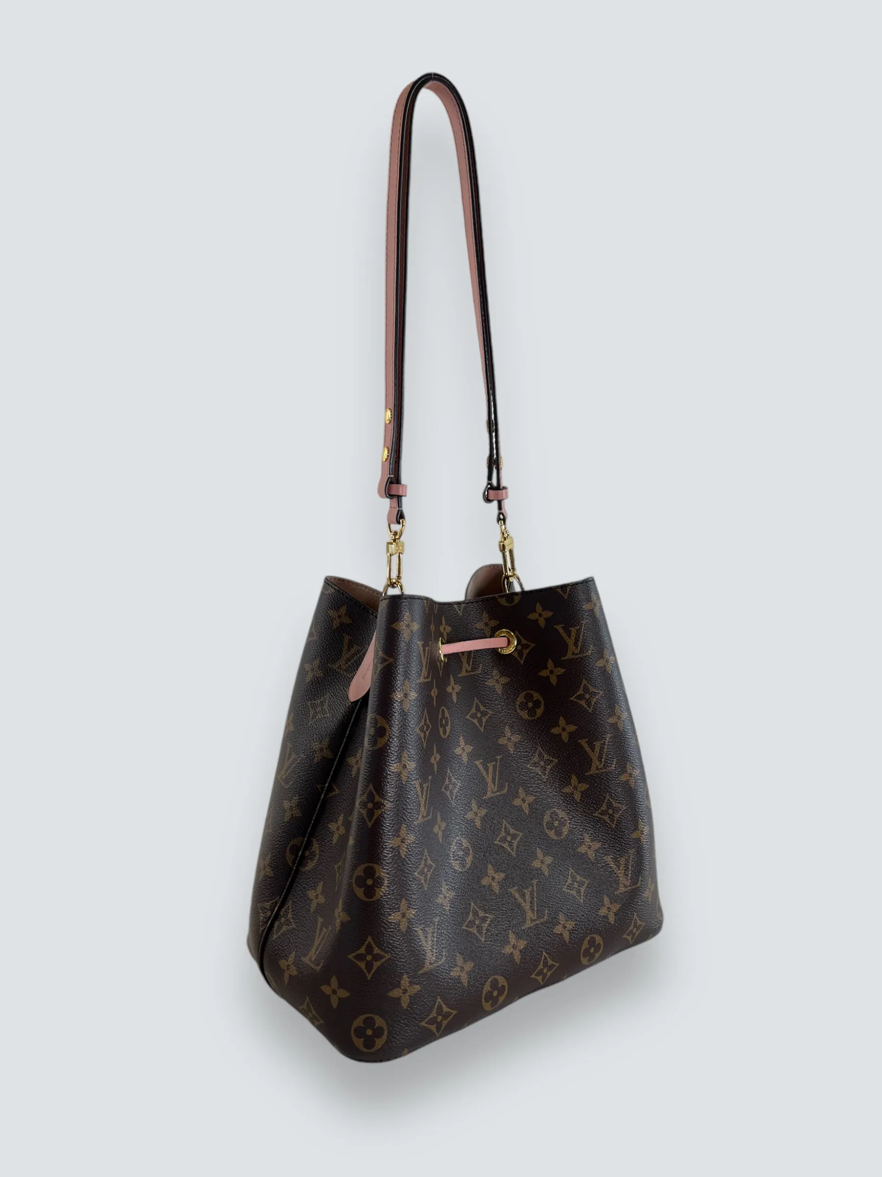 Louis Vuitton Monogram Canvas NéoNoé Bucket Bag