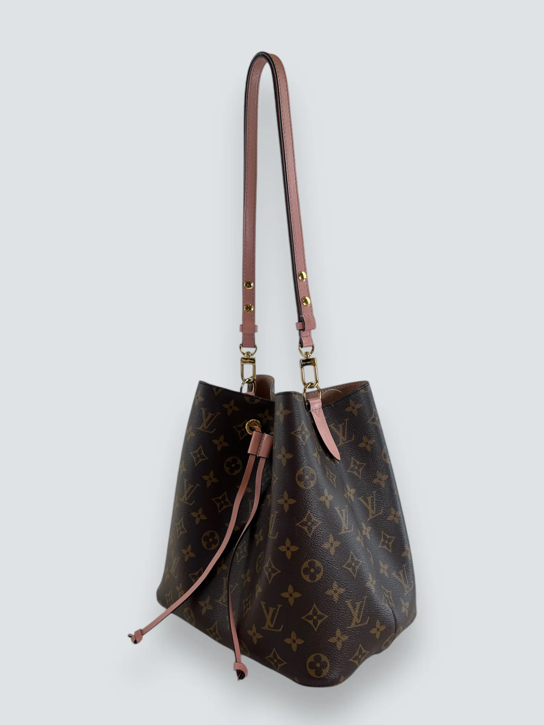 Louis Vuitton Monogram Canvas NéoNoé Bucket Bag