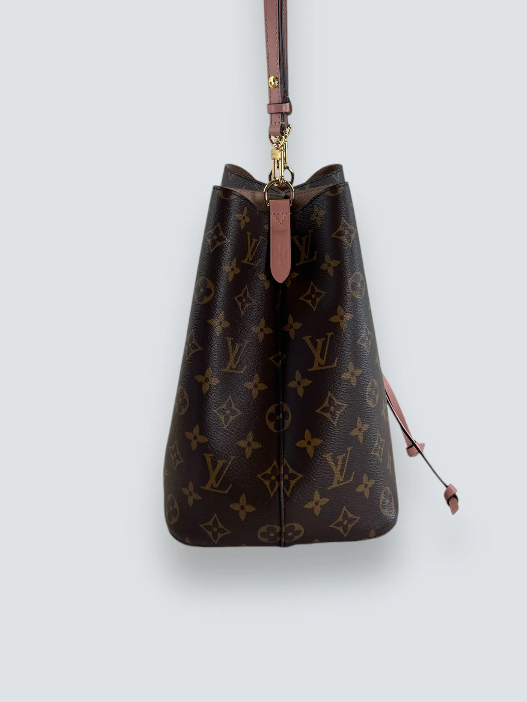Louis Vuitton Monogram Canvas NéoNoé Bucket Bag