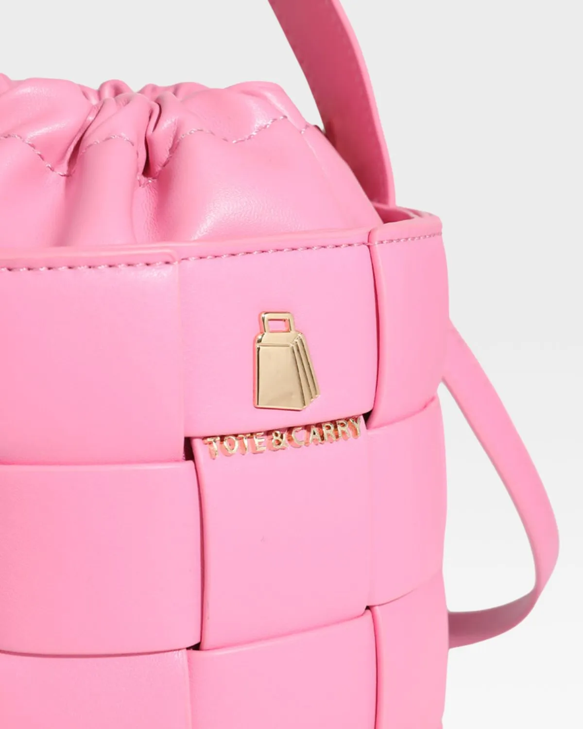 Mini Bucket Bag in Baby Pink