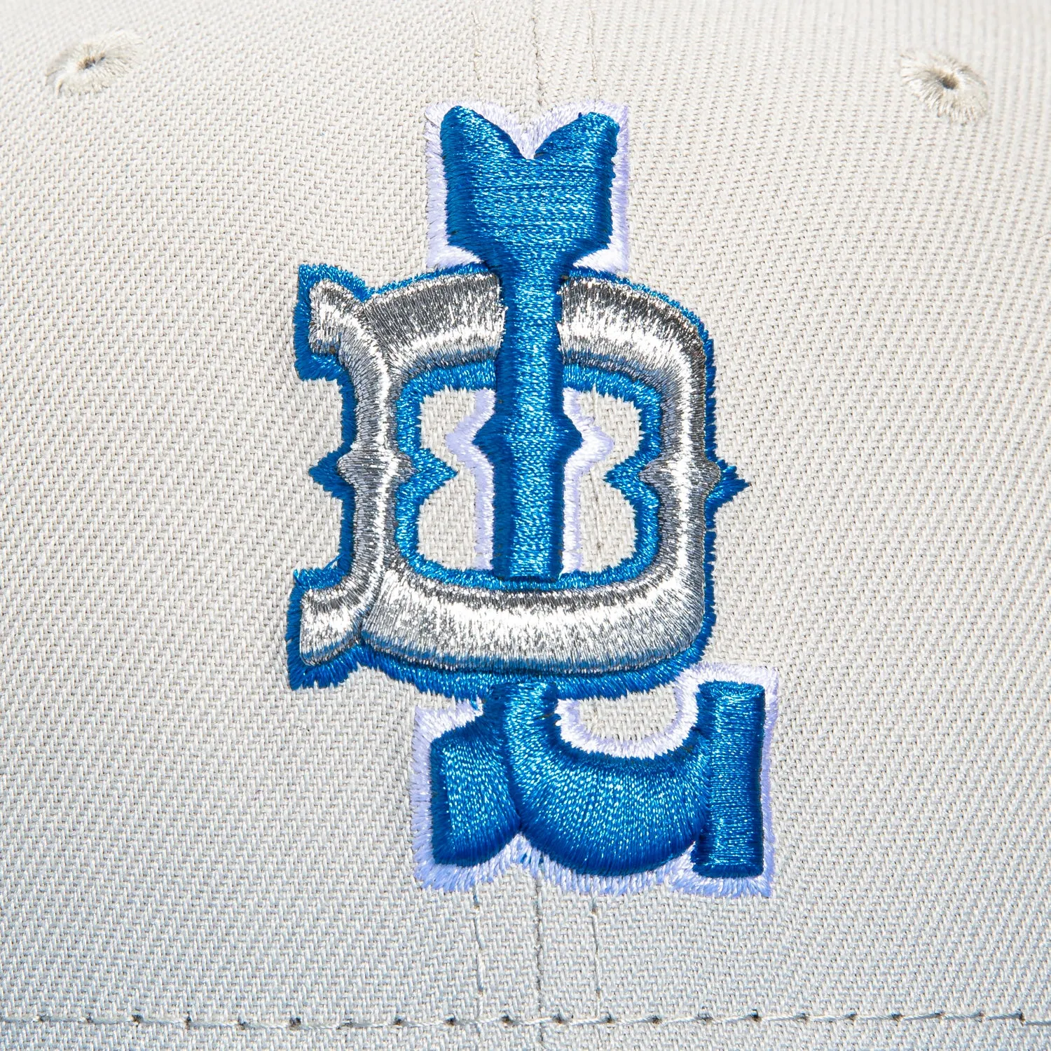 New Era 59Fifty City Stone Dome Detroit Lions Logo Patch Hat - Stone. Light Blue