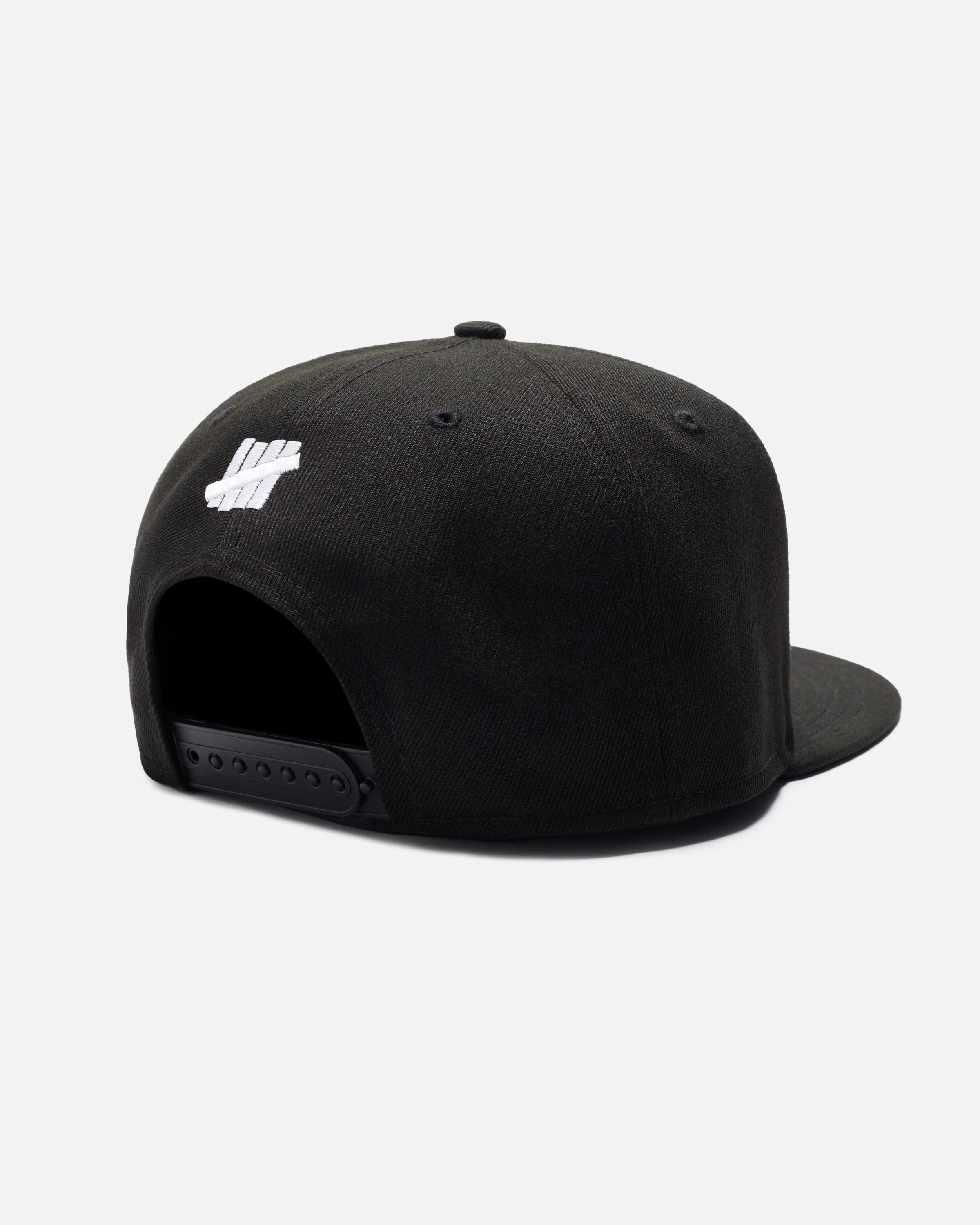 UNDEFEATED X BCFC NE OLD ENGLISH SNAPBACK
